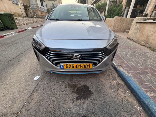 יונדאי איוניק