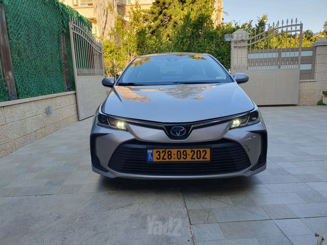 מודעת רכב טויוטה קורולה