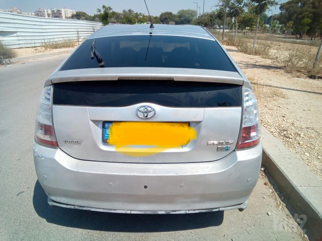 מודעת רכב טויוטה פריוס