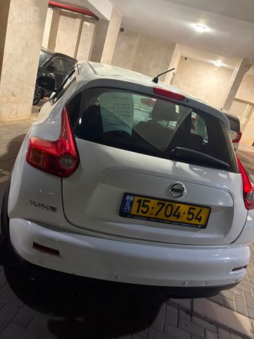 ניסאן ג'וק