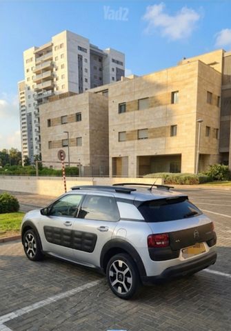 מודעת רכב סיטרואן C4