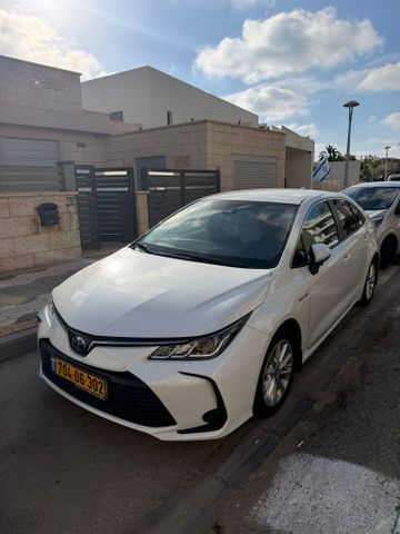 מודעת רכב טויוטה קורולה