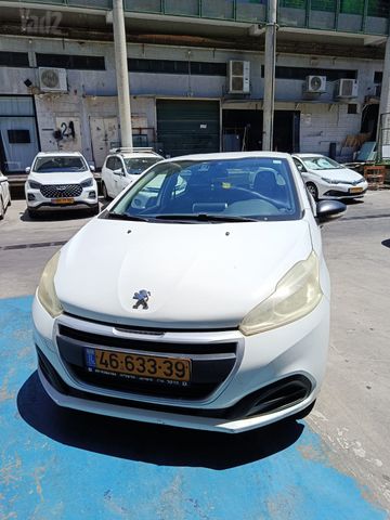 פיג'ו 208