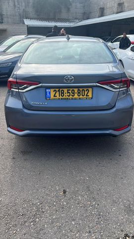 מודעת רכב טויוטה קורולה