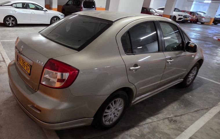 סוזוקי SX4