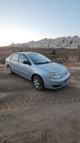 טויוטה קורולה