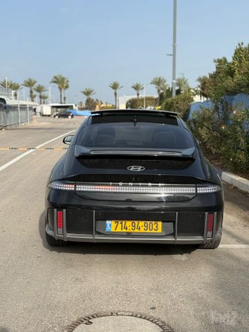 יונדאי איוניק 6