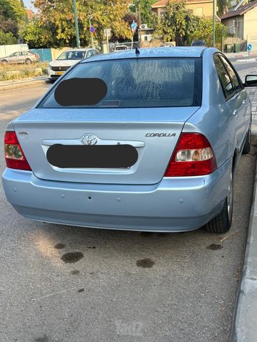 טויוטה קורולה