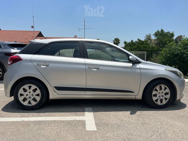 יונדאי i20