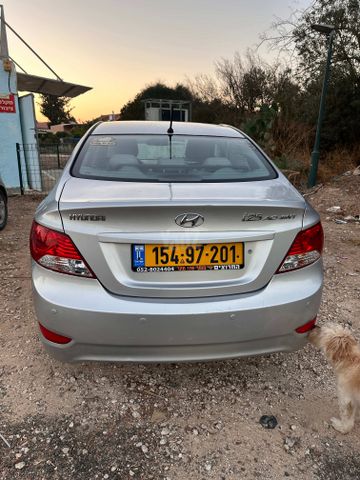 יונדאי אקסנט i25