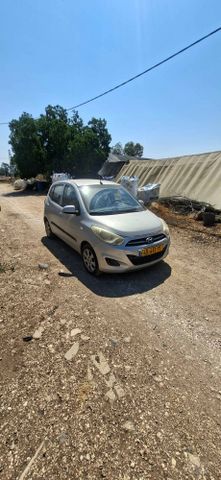 יונדאי i10