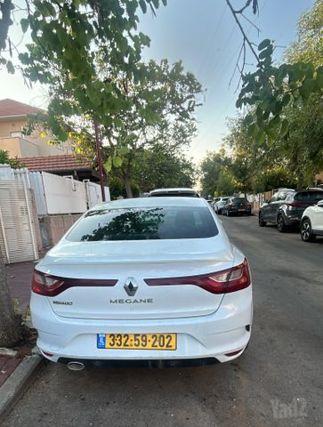 רנו מגאן