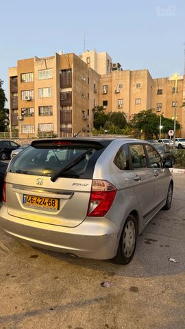 הונדה FR-V