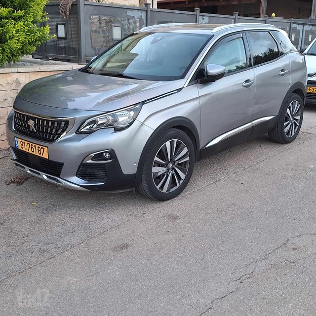 פיג'ו 3008