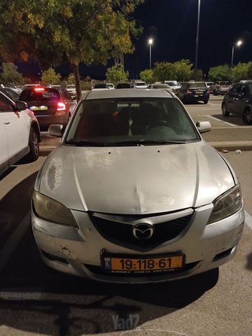 מודעת רכב מאזדה 3