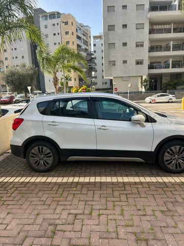 סוזוקי קרוסאובר