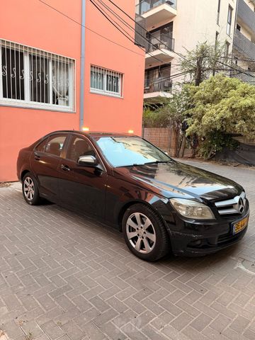 מרצדס-בנץ C-class