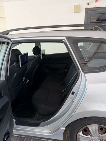 יונדאי i30