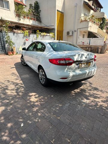 רנו פלואנס