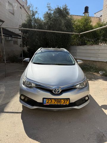 טויוטה אוריס