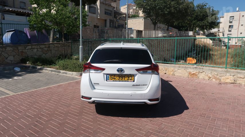 טויוטה אוריס