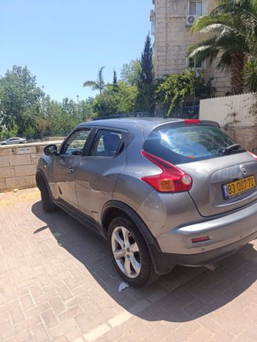 ניסאן ג'וק
