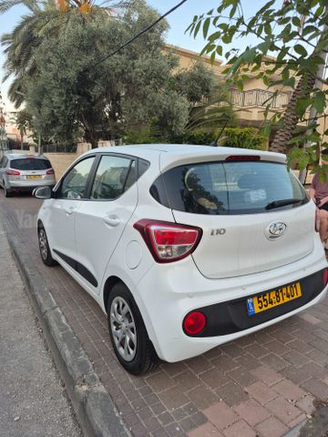 יונדאי i10