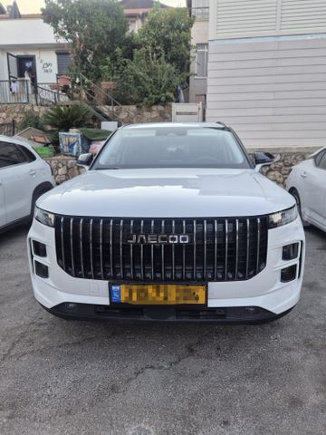 ג'אקו J7