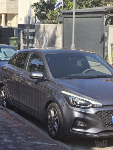 מודעת רכב יונדאי i20