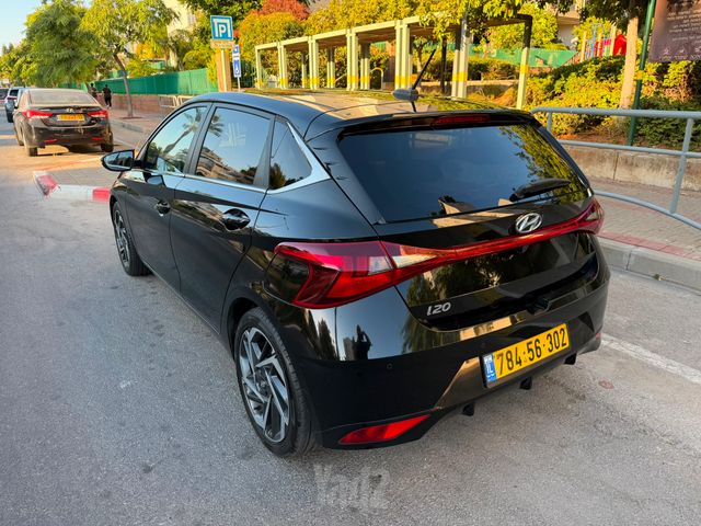 יונדאי i20