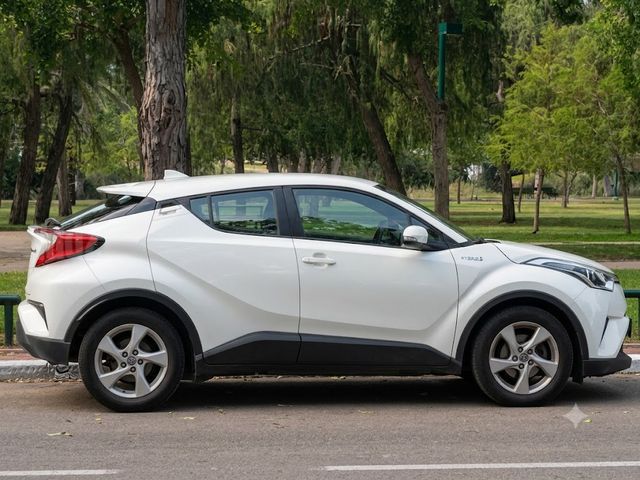 טויוטה C-HR