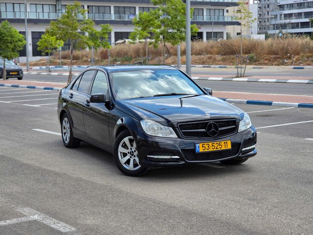מרצדס-בנץ C-class