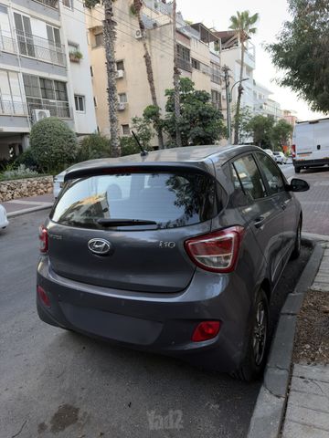 יונדאי i10