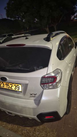 מודעת רכב סובארו XV