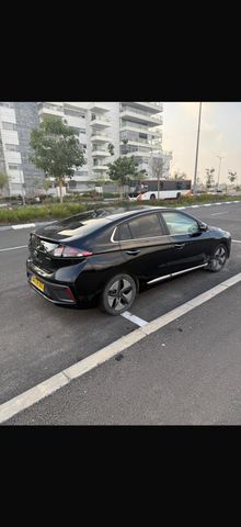 יונדאי איוניק