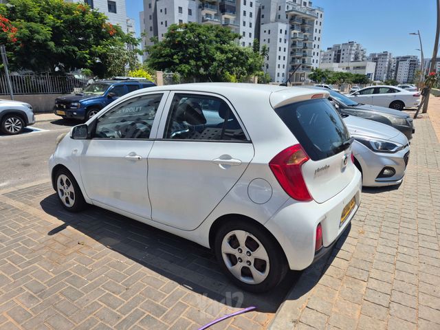 קיה פיקנטו
