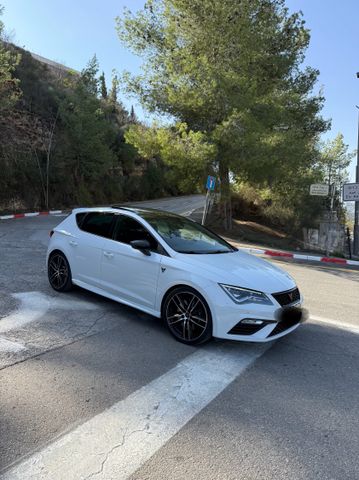 סיאט לאון
