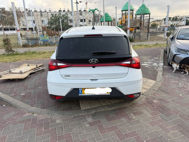 מודעת רכב יונדאי i20