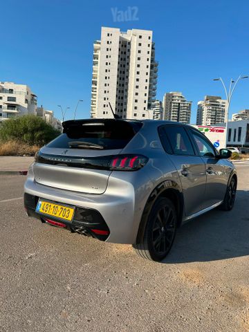 פיג'ו 208