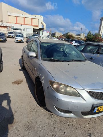 מאזדה 3