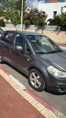 סוזוקי SX4