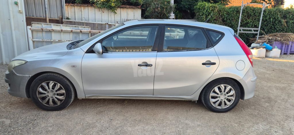 יונדאי i30