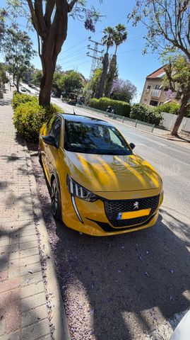 פיג'ו 208