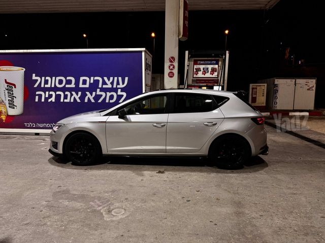 סיאט לאון
