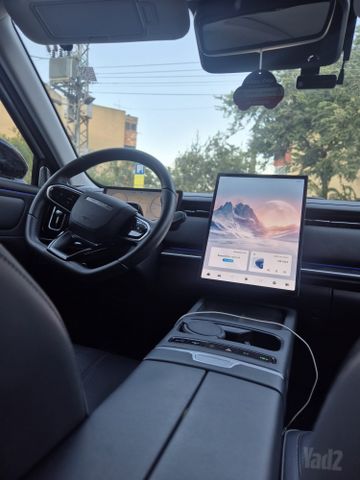 ג'אקו J7