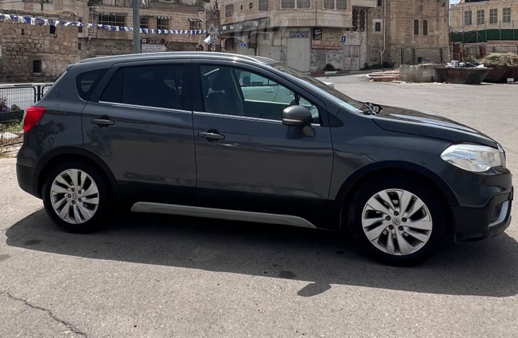 מודעת רכב סוזוקי קרוסאובר