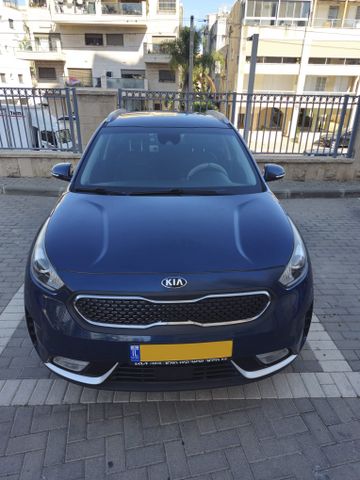 קיה נירו
