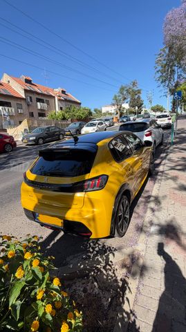 מודעת רכב פיג'ו 208