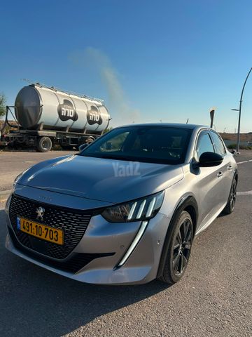 מודעת רכב פיג'ו 208
