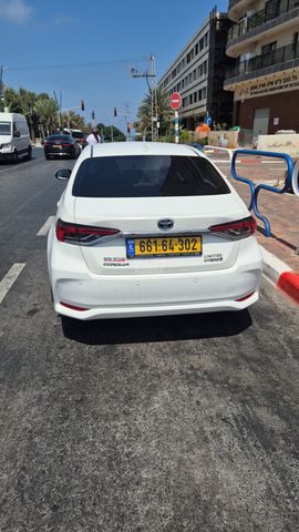 טויוטה קורולה
